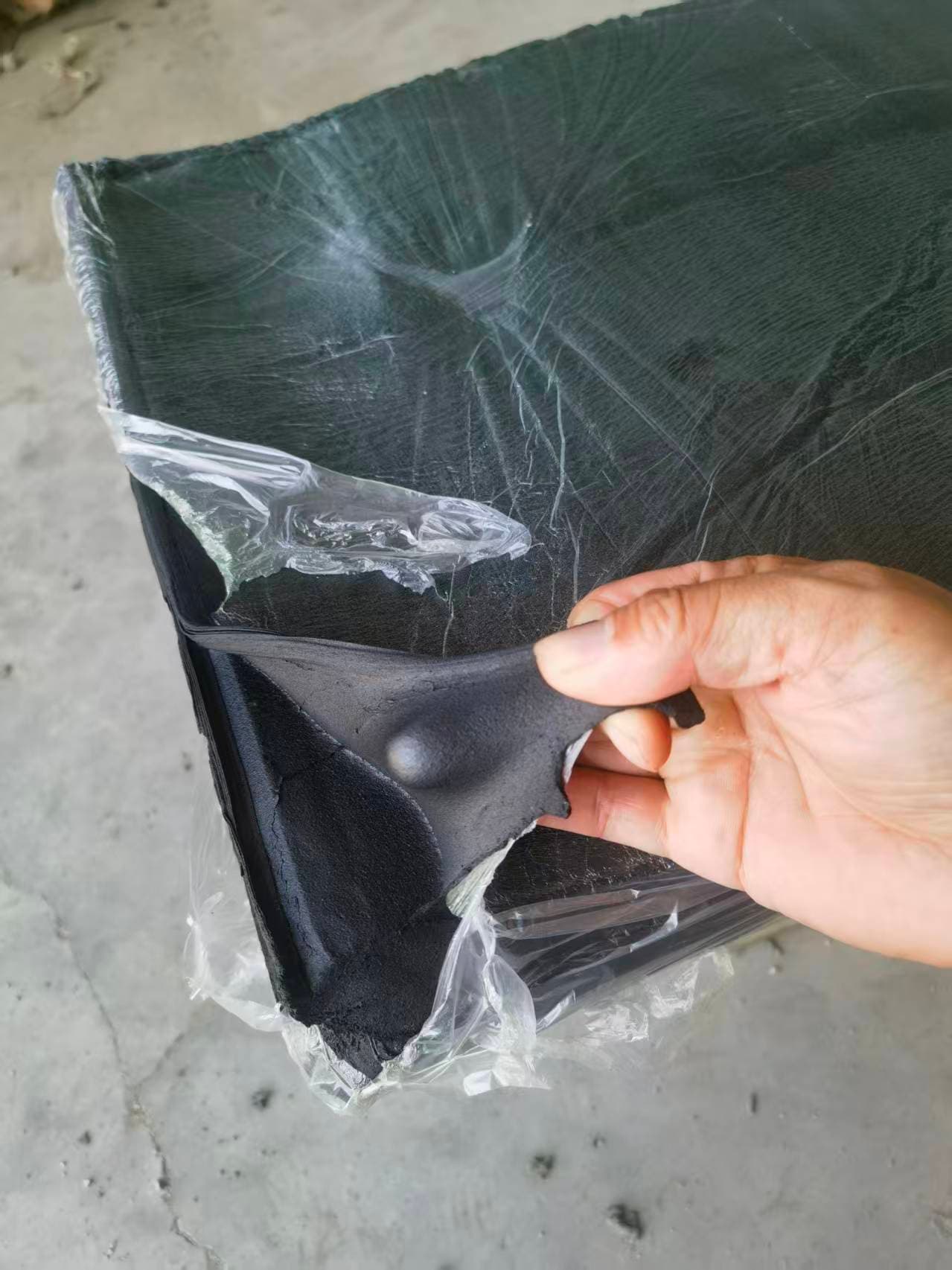 High-strength Reclaimed Rubber view 1